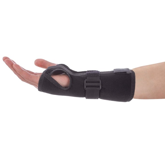 Adjustable Wrist Support Brace for Carpal Tunnel - Picture 3 of 11